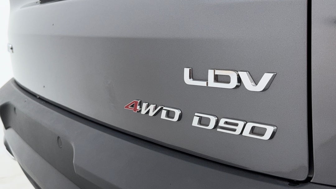 Badge (Boot Right Side)