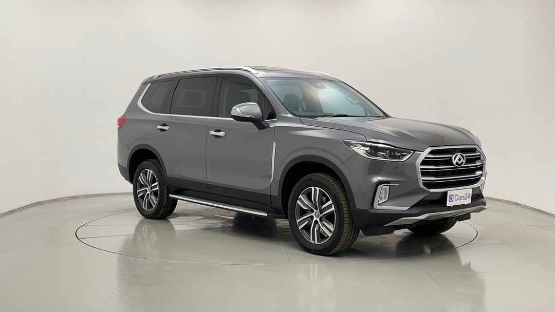 Right Front Diagonal (45- Degree) View