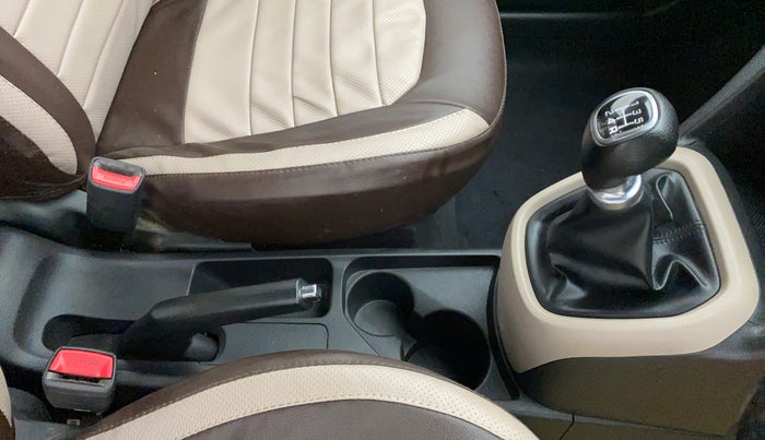 2018 Hyundai Grand i10 SPORTZ O 1.2, Petrol, Manual, 29,651 km, Gear Lever