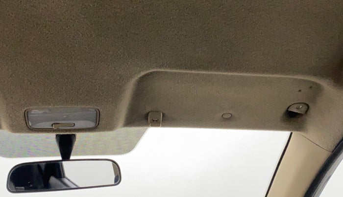 2012 Hyundai Eon MAGNA +, Petrol, Manual, 1,43,170 km, Ceiling - Sun visor missing