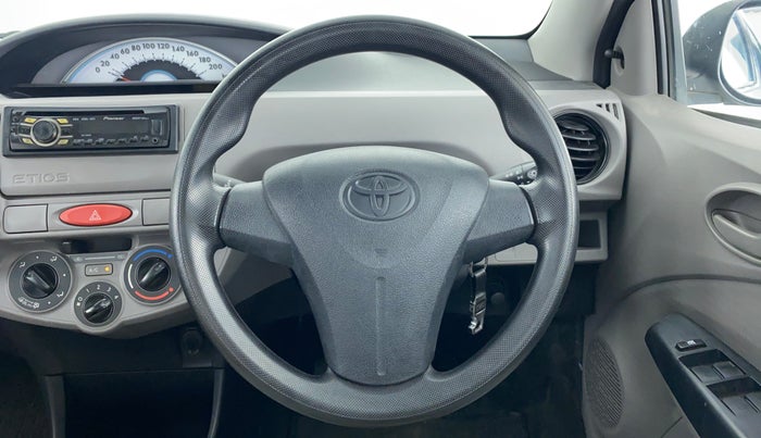 2011 Toyota Etios G, Petrol, Manual, 53,329 km, Steering Wheel Close Up