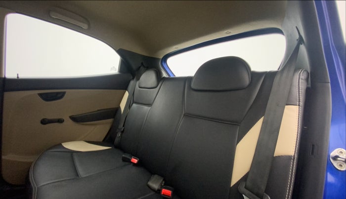 2015 Hyundai Eon ERA +, Petrol, Manual, 98,204 km, Right Side Rear Door Cabin
