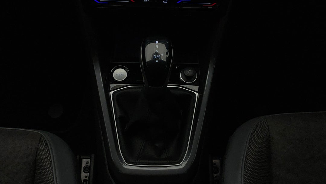 2021 Volkswagen T-cross 85tsi Style, Automatic, 56159 km, Gear Lever 