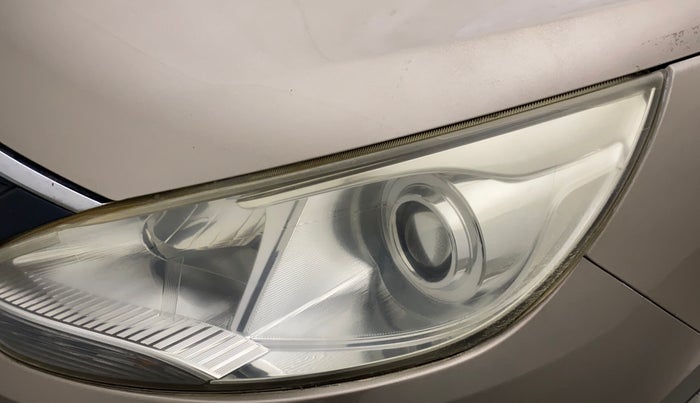 2014 Tata Zest XMS PETROL, Petrol, Manual, 48,213 km, Left headlight - Faded