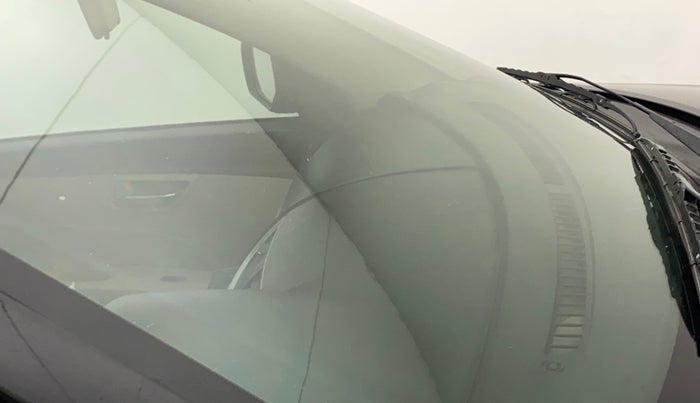 2014 Maruti Swift Dzire VDI, Diesel, Manual, 90,055 km, Front windshield - Minor spot on windshield