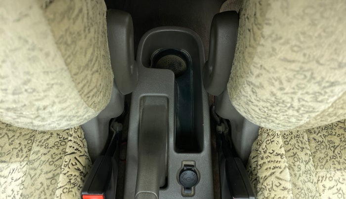 2011 Hyundai i10 MAGNA 1.2 KAPPA2, Petrol, Manual, 39,614 km, Driver Side Adjustment Panel