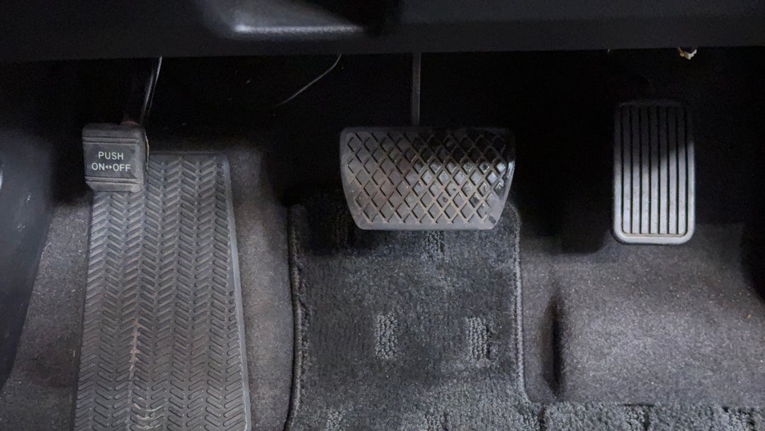 2014 Honda Odyssey Vti-l, Automatic, 44418 km, Pedals and Footmat