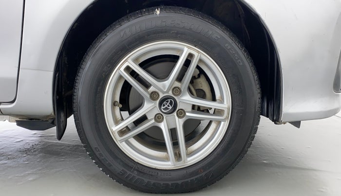 2017 Toyota Etios GX, Petrol, Manual, 25,915 km, Right Front Wheel