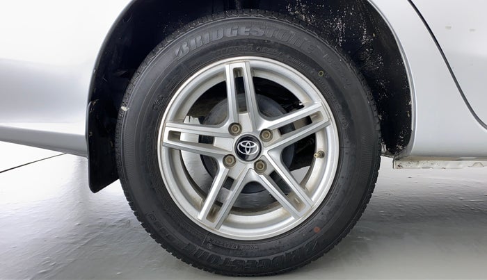 2017 Toyota Etios GX, Petrol, Manual, 25,915 km, Right Rear Wheel