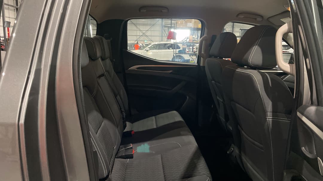 2020 LDV T60 Pro (4x4), Automatic, 82242 km, Right Side Rear Door Cabin View