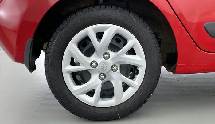2019 Hyundai Grand i10 SPORTZ 1.2 KAPPA VTVT, Petrol, Manual, 18,036 km, Right Rear Wheel