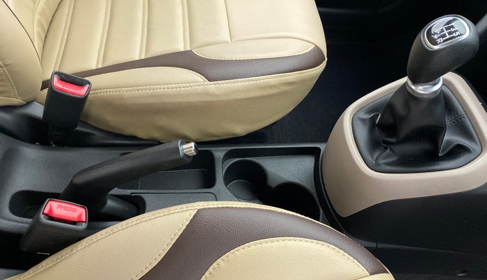2019 Hyundai Grand i10 SPORTZ 1.2 KAPPA VTVT, Petrol, Manual, 18,036 km, Gear Lever