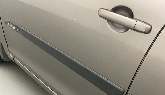 2015 Maruti Swift Dzire VXI, Petrol, Manual, 35,503 km, Front passenger door - Slightly dented
