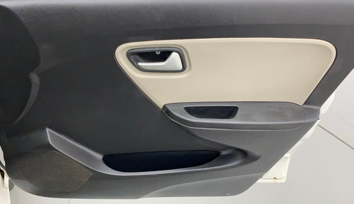 2019 Maruti Alto LXI, Petrol, Manual, 32,864 km, Driver Side Door Panels Control