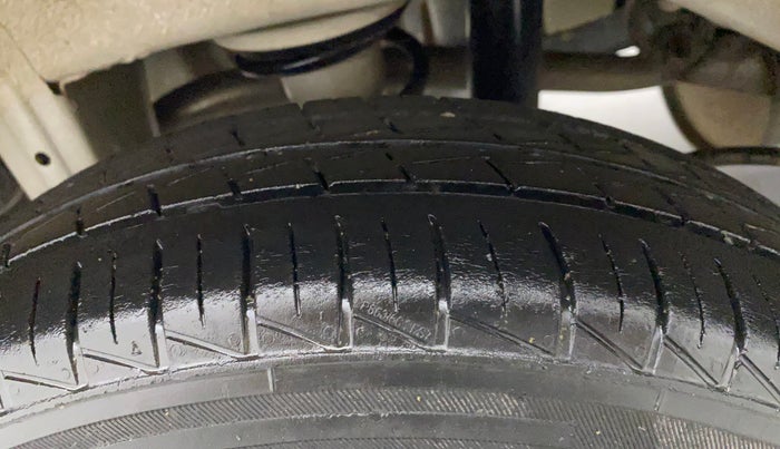 2019 Maruti Alto LXI, Petrol, Manual, 32,864 km, Right Rear Tyre Tread