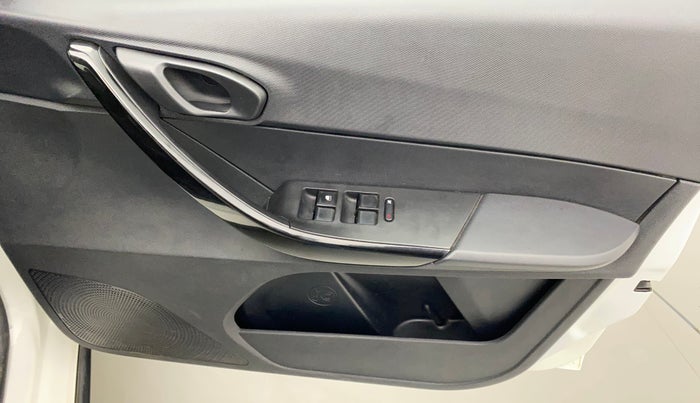 2019 Tata TIAGO NRG PETROL, Petrol, Manual, 61,413 km, Driver Side Door Panels Control