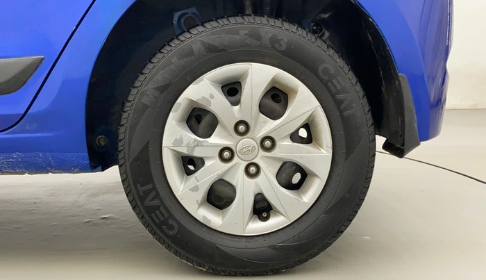 2015 Hyundai Elite i20 SPORTZ 1.2, Petrol, Manual, 92,846 km, Left Rear Wheel