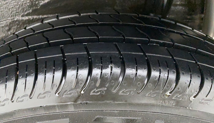2021 Maruti S PRESSO VXI CNG, CNG, Manual, 17,355 km, Left Rear Tyre Tread