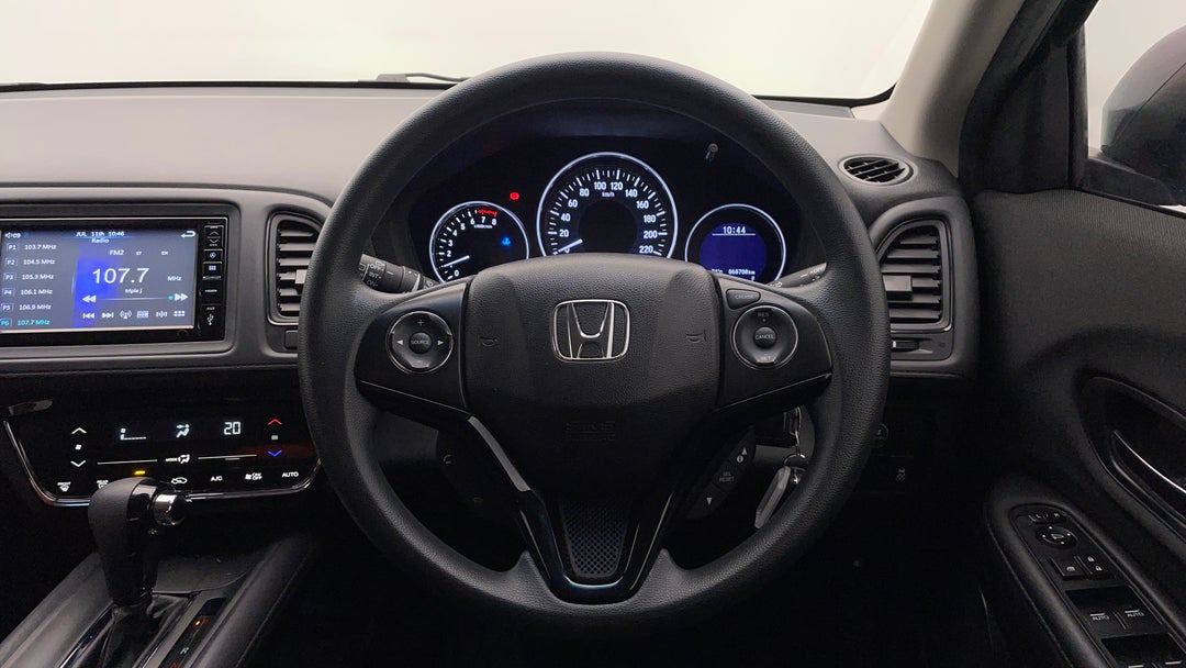 2019 Honda HR-V Vti, Automatic, 68708 km, Steering Wheel Close-up