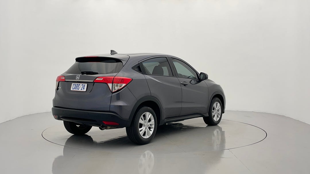 2019 Honda HR-V Vti, Automatic, 68708 km, Right Back Diagonal (45- Degree) View