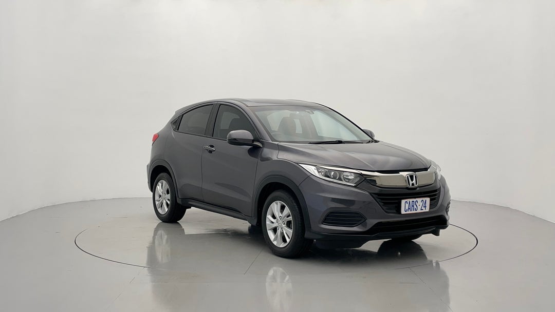 2019 Honda HR-V Vti, Automatic, 68708 km, Right Front Diagonal (45- Degree) View