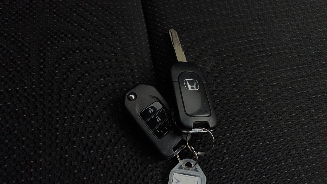 2019 Honda HR-V Vti, Automatic, 68708 km, Key Close-up