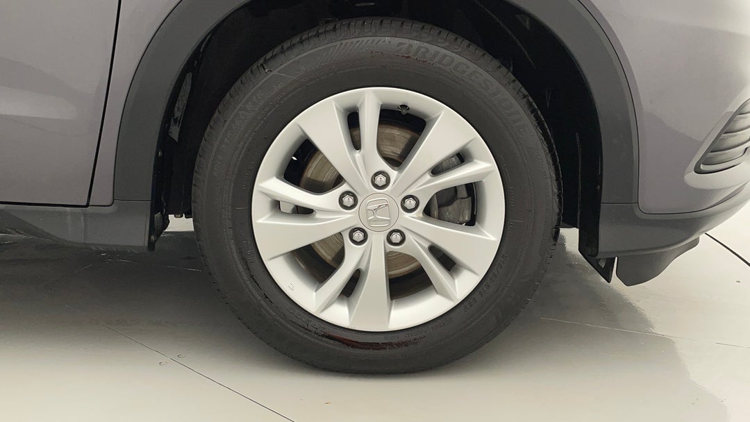 2019 Honda HR-V Vti, Automatic, 68708 km, Right Front Wheel