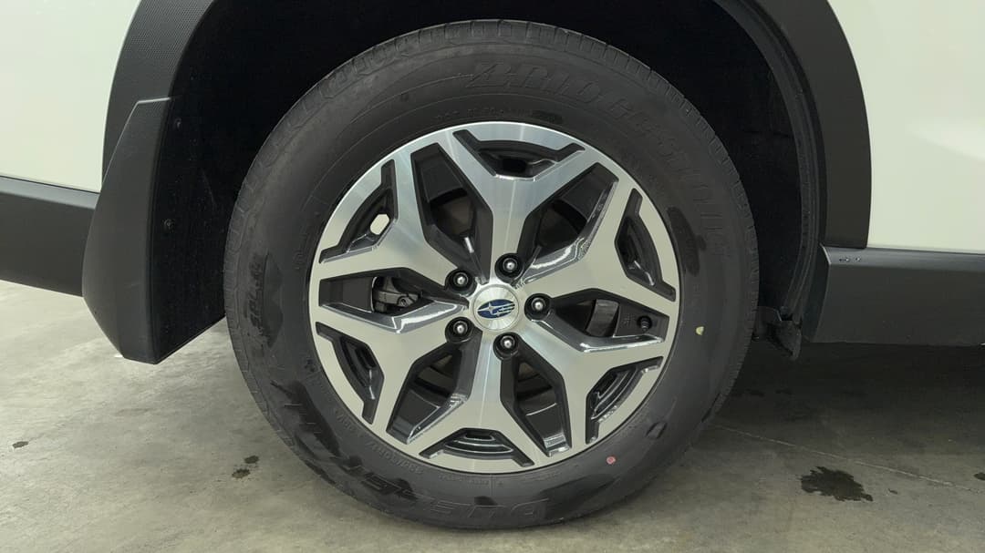2022 Subaru Forester Hybrid L (AWD), Automatic, 36343 km, Right Rear Wheel