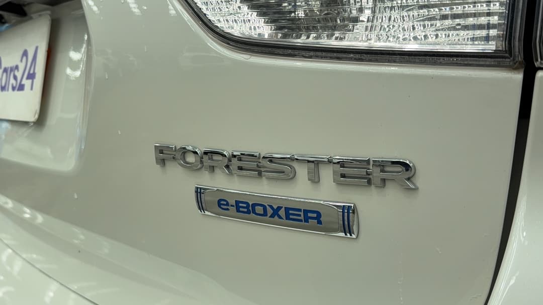 2022 Subaru Forester Hybrid L (AWD), Automatic, 36343 km, Badge (Boot Right Side)
