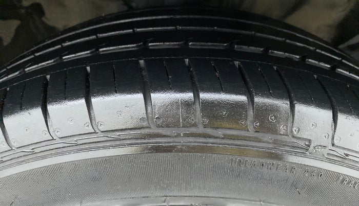 2020 KIA SELTOS GTX+ 1.4 MT, Petrol, Manual, 21,965 km, Right Front Tyre Tread