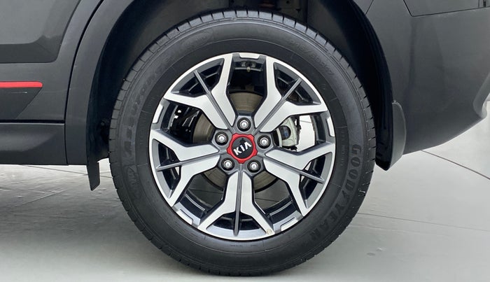 2020 KIA SELTOS GTX+ 1.4 MT, Petrol, Manual, 21,965 km, Left Rear Wheel