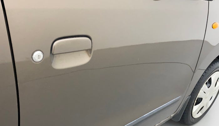 2015 Maruti Wagon R 1.0 VXI, Petrol, Manual, 53,302 km, Driver-side door - Paint has faded