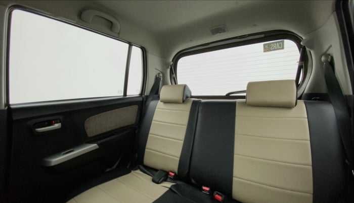 2015 Maruti Wagon R 1.0 VXI, Petrol, Manual, 53,302 km, Right Side Rear Door Cabin