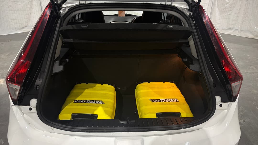 2021 MG Mg3 Auto Core, Automatic, 46156 km, Boot Inside View with Luggage
