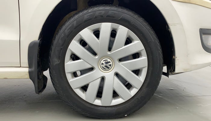 2013 Volkswagen Polo COMFORTLINE 1.2L PETROL, Petrol, Manual, 25,945 km, Right Front Wheel