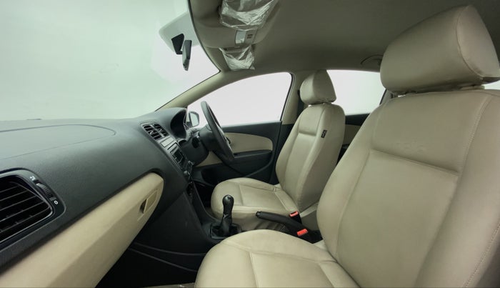 2013 Volkswagen Polo COMFORTLINE 1.2L PETROL, Petrol, Manual, 25,945 km, Right Side Front Door Cabin