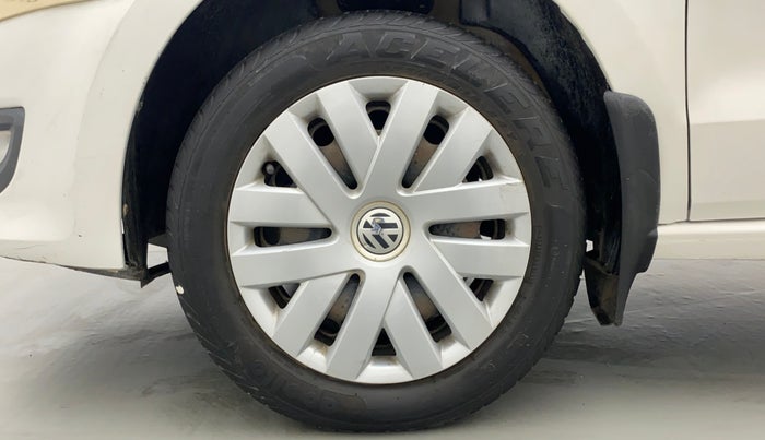 2013 Volkswagen Polo COMFORTLINE 1.2L PETROL, Petrol, Manual, 25,945 km, Left Front Wheel