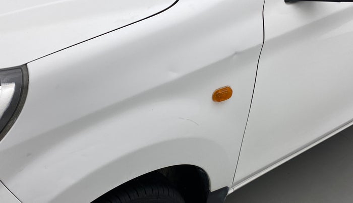 2017 Maruti Alto 800 LXI, Petrol, Manual, 33,018 km, Left fender - Minor scratches