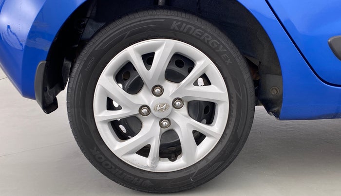 2019 Hyundai Grand i10 SPORTZ 1.2 KAPPA VTVT, Petrol, Manual, 60,190 km, Right Rear Wheel