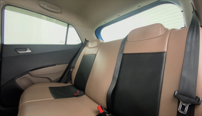 2019 Hyundai Grand i10 SPORTZ 1.2 KAPPA VTVT, Petrol, Manual, 60,190 km, Right Side Rear Door Cabin