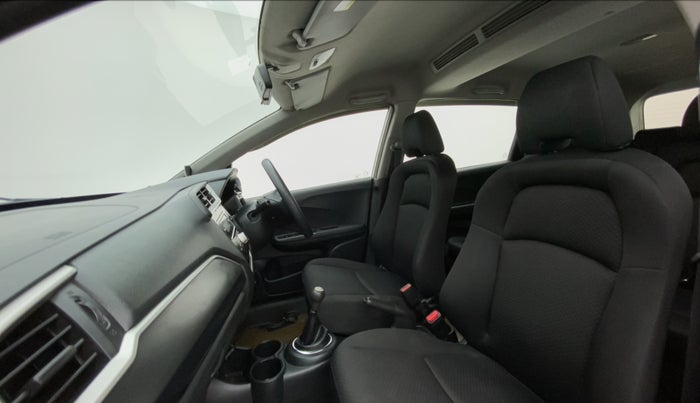 2016 Honda BR-V 1.5L I-VTEC V, Petrol, Manual, 67,131 km, Right Side Front Door Cabin
