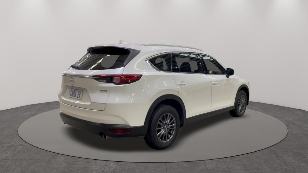 Right Back Diagonal (45- Degree) View