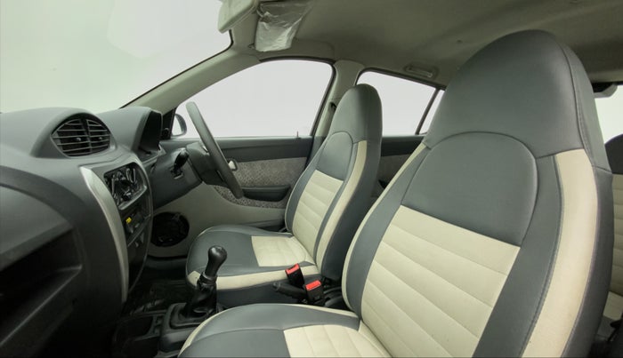 2017 Maruti Alto 800 LXI, Petrol, Manual, 64,054 km, Right Side Front Door Cabin