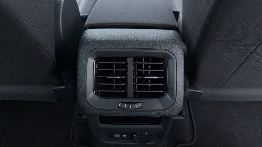 2022 Volkswagen Tiguan 110tsi Life, Automatic, 59877 km, Rear A/C Vent