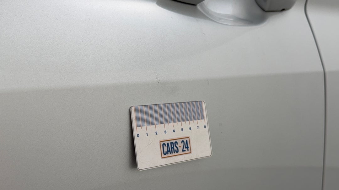 2022 Volkswagen Tiguan 110tsi Life, Automatic, 59877 km, Doors Front LHS Paint blemish