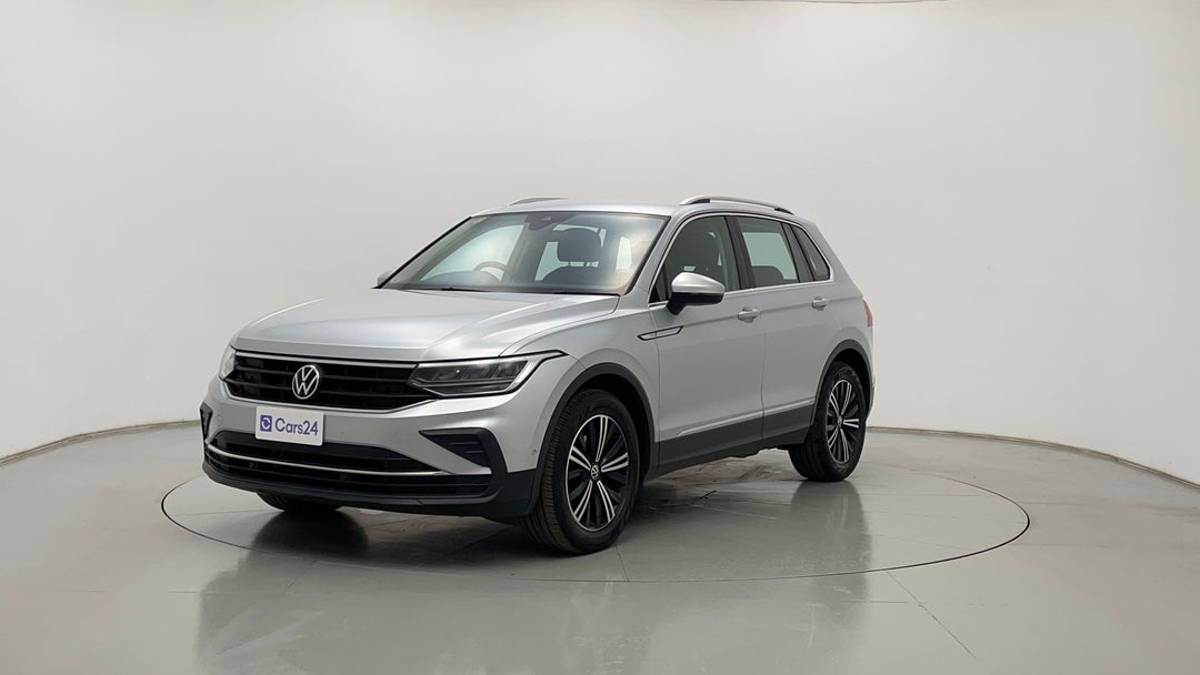 2022 Volkswagen Tiguan 110tsi Life, Automatic, 59877 km, Left Front Diagonal (45- Degree) View