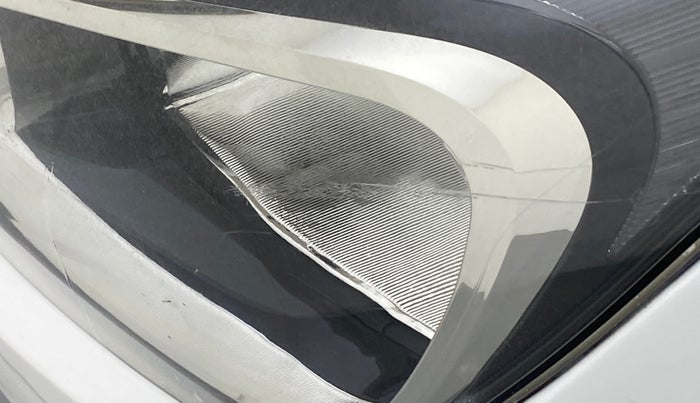 2014 Hyundai Xcent S 1.2, Petrol, Manual, 80,231 km, Left headlight - Minor scratches