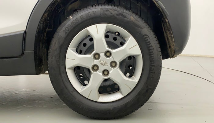 2019 Mahindra XUV300 W6 1.5 DIESEL, Diesel, Manual, 76,607 km, Left Rear Wheel
