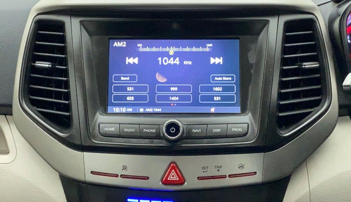 2019 Mahindra XUV300 W6 1.5 DIESEL, Diesel, Manual, 76,607 km, Infotainment system - Reverse camera not working