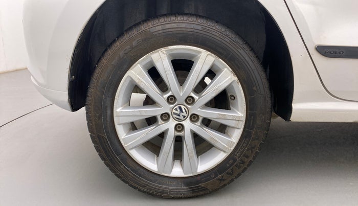 2013 Volkswagen Polo HIGHLINE1.2L, Petrol, Manual, 75,133 km, Right Rear Wheel